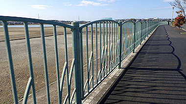 p2030771_thumb.jpg
