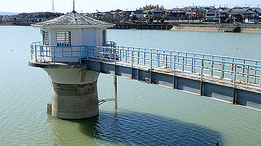 p2030781_thumb.jpg