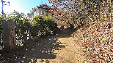 gx010399.mp4_snapshot_02.36_thumb.jpg