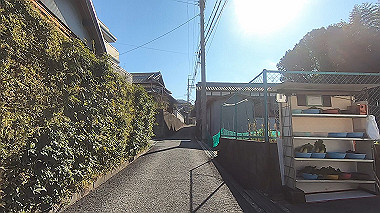 gx010401.mp4_snapshot_01.03_thumb.jpg