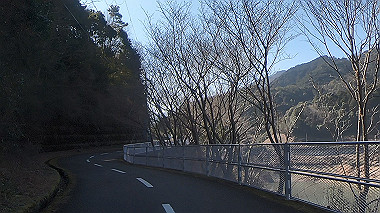 gx010418.mp4_snapshot_00.05_thumb.jpg