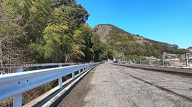 gx010421.mp4_snapshot_00.11_thumb.jpg