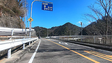 gx010421.mp4_snapshot_01.28_thumb.jpg