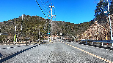 gx010422.mp4_snapshot_00.19_thumb.jpg