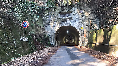 gx010423.mp4_snapshot_02.29_thumb.jpg