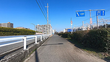 gx010437.mp4_snapshot_00.44_thumb.jpg