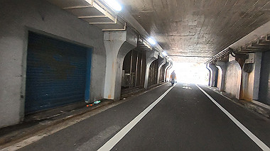 gx010472.mp4_snapshot_00.36_thumb.jpg