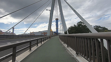 gx010514.mp4_snapshot_00.37_thumb.jpg