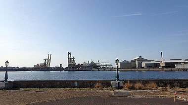 p2280812_thumb.jpg