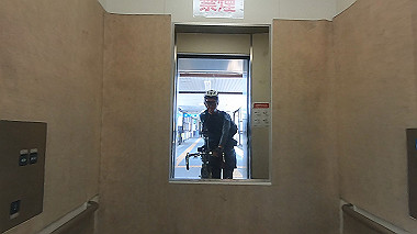 gx010765.mp4_snapshot_00.32_thumb.jpg