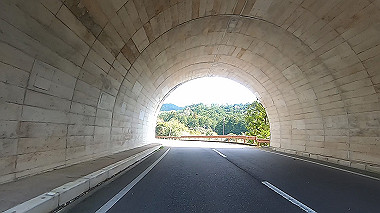 gx010813.mp4_snapshot_00.41_thumb.jpg