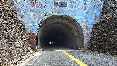 gx010957.mp4_snapshot_00.32_thumb.jpg