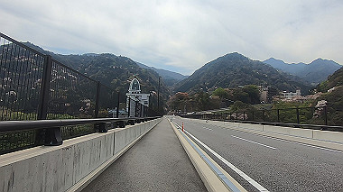 gx010964.mp4_snapshot_00.23_thumb.jpg