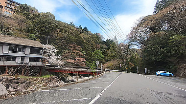gx010966.mp4_snapshot_00.19_thumb.jpg