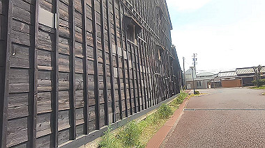 gx010975.mp4_snapshot_00.18_thumb.jpg