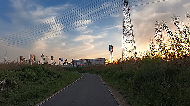gx010984.mp4_snapshot_00.00_thumb.jpg
