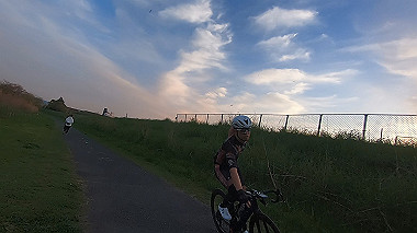 gx010984.mp4_snapshot_03.41_thumb.jpg