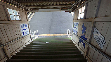 p4120104_thumb.jpg
