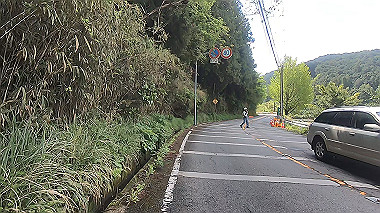 gx011017.mp4_snapshot_00.16_thumb.jpg