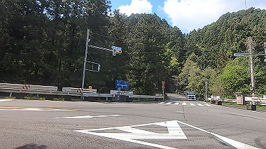 gx011017.mp4_snapshot_01.58_thumb.jpg