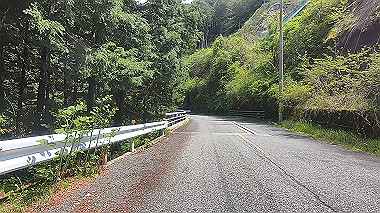 gx011025.mp4_snapshot_01.35_thumb.jpg