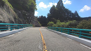 gx011025.mp4_snapshot_04.20_thumb.jpg