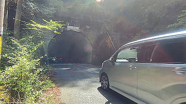 gx011027.mp4_snapshot_00.02_thumb.jpg