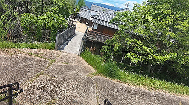 gx011037.mp4_snapshot_00.11_thumb.jpg