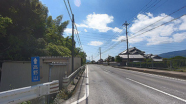 gx011045.mp4_snapshot_02.12_thumb.jpg