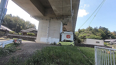 gx011059.mp4_snapshot_00.29_thumb.jpg