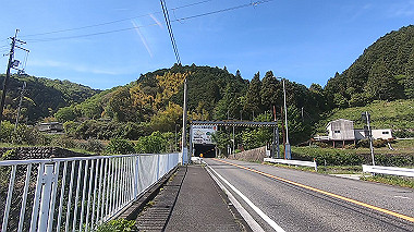gx011062.mp4_snapshot_01.06_thumb.jpg