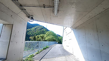 gx011068.mp4_snapshot_00.04_thumb.jpg
