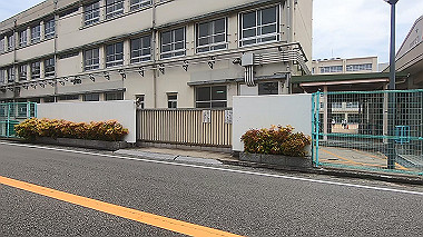 gx011143.mp4_snapshot_00.17_thumb.jpg