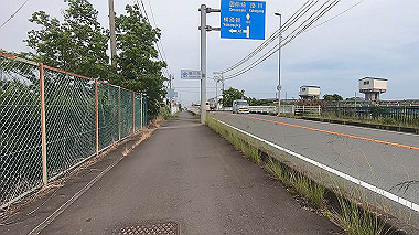 gx011217.mp4_snapshot_00.13_thumb.jpg