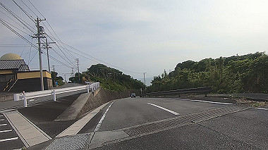gx011233.mp4_snapshot_00.23_thumb.jpg