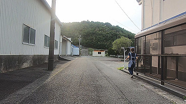 gx011237.mp4_snapshot_02.32_thumb.jpg