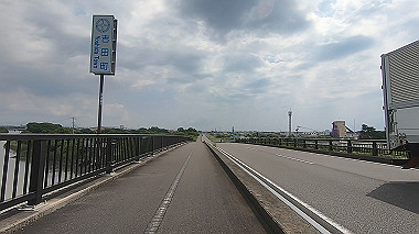gx011258.mp4_snapshot_03.51_thumb.jpg