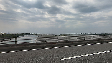 gx011264.mp4_snapshot_00.27_thumb.jpg