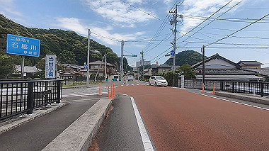 gx011278.mp4_snapshot_00.16_thumb.jpg