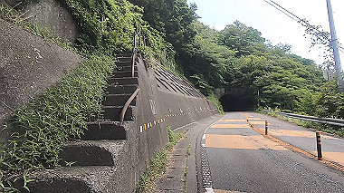 gx011282.mp4_snapshot_02.15_thumb.jpg