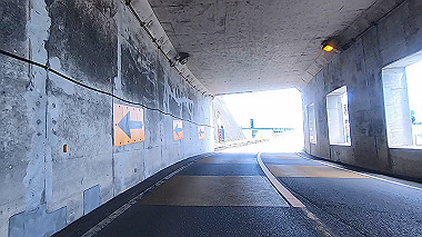 gx011283.mp4_snapshot_02.44_thumb.jpg