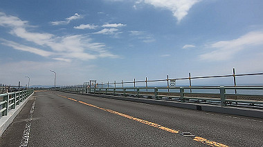 gx011284.mp4_snapshot_00.07_thumb.jpg