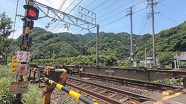 gx011287.mp4_snapshot_00.18_thumb.jpg