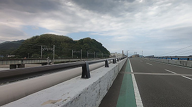 gx011317.mp4_snapshot_00.00_thumb.jpg