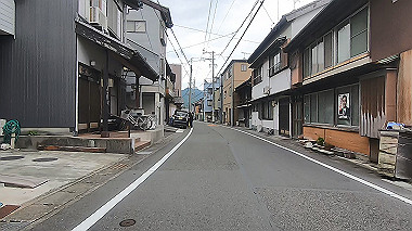 gx011322.mp4_snapshot_00.44_thumb.jpg