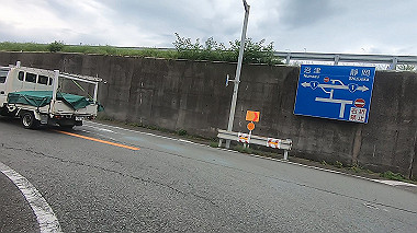 gx011325.mp4_snapshot_00.17_thumb.jpg
