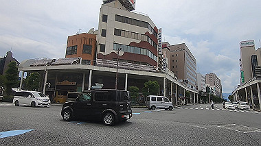 gx011355.mp4_snapshot_00.03_thumb.jpg