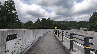 gx011370.mp4_snapshot_01.37_thumb.jpg