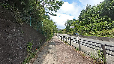 gx011380.mp4_snapshot_01.03_thumb.jpg