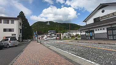 gx011388.mp4_snapshot_00.19_thumb.jpg